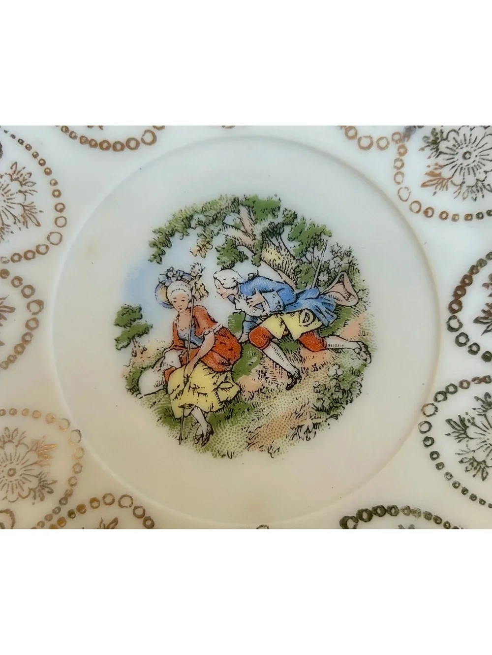 La C'ebone Fine China 22 KT Gold Decorative Plates Set of 4